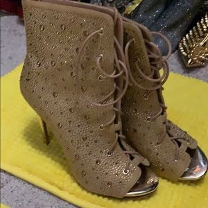 Diamond bling camel heels